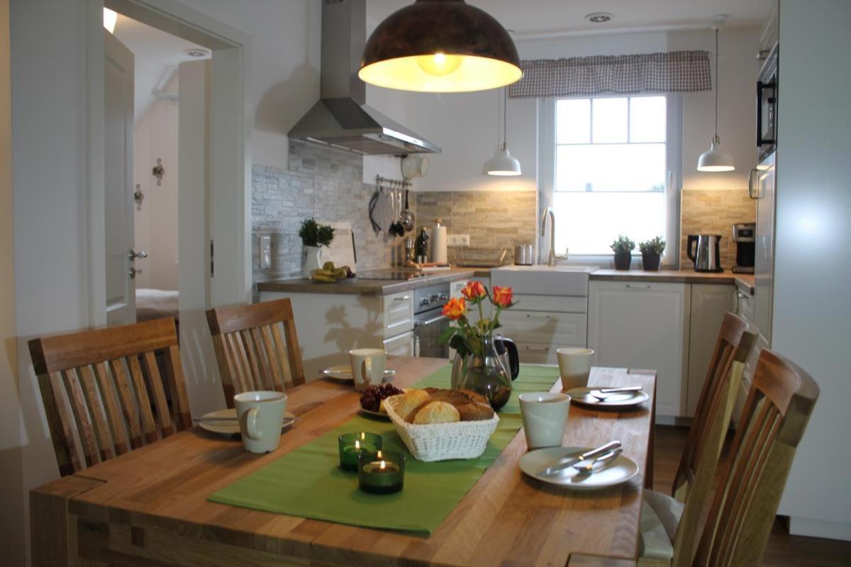 Ferienwohnung Morgensonne Born Bagian luar foto