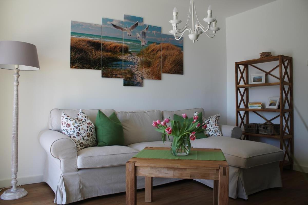 Ferienwohnung Morgensonne Born Bagian luar foto